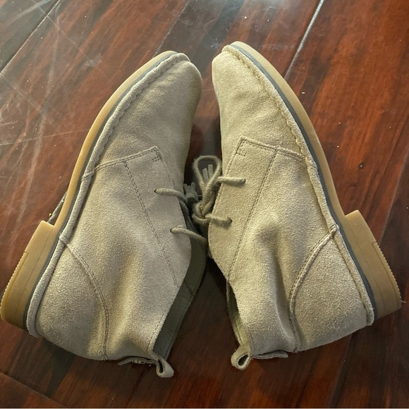 Tommy Bahama Evert Tan Suede Desert Booties Size US 9 ( S - 14) - Picture 5 of 6